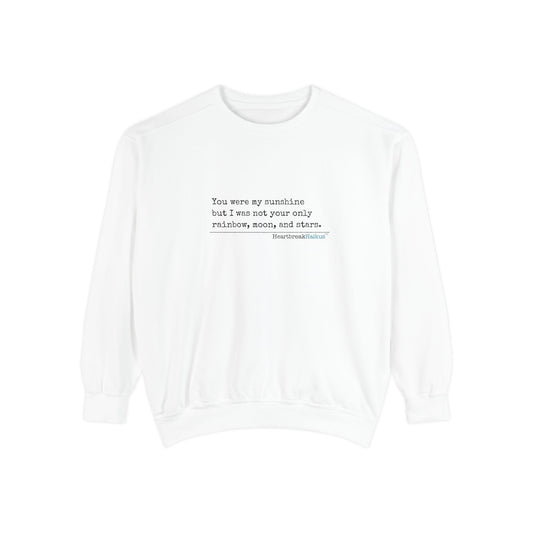 Luxurious comfort and style are what this unisex, garment-dyed sweatshirt is all about. It's made with 80% ring-spun cotton and 20% polyester and the fabric is 3-end garment-dyed, ring-spun, color-blast fleece with a 100% cotton face. Each sweatshirt come