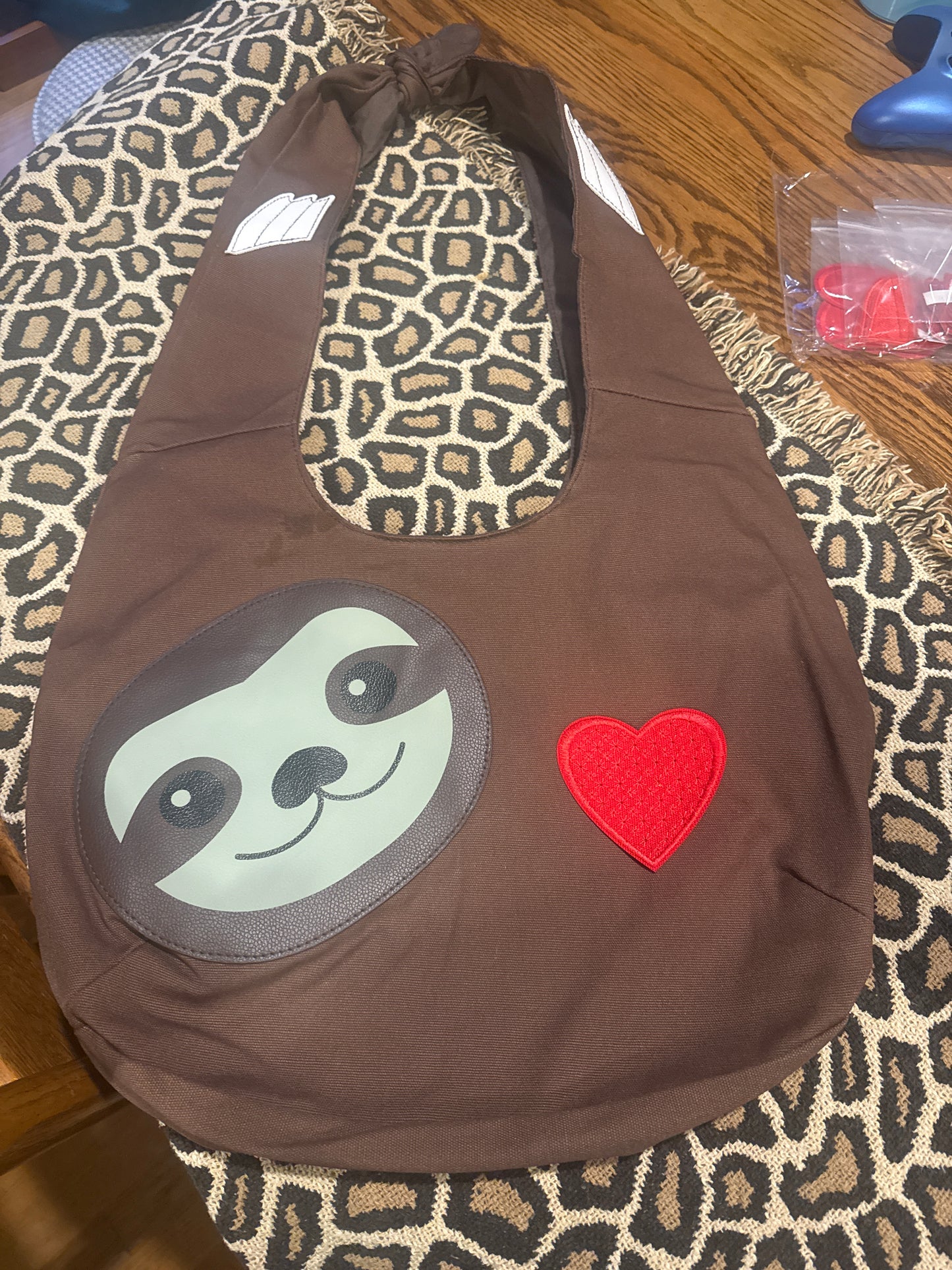 Sleepyville Critters - Hang Loose Sloth Hobo Bag in Canvas Material w. Heart Patch