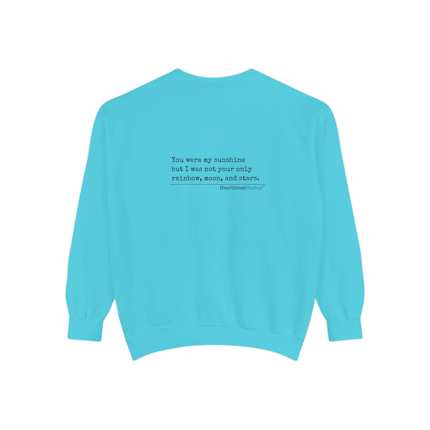 Luxurious comfort and style are what this unisex, garment-dyed sweatshirt is all about. It's made with 80% ring-spun cotton and 20% polyester and the fabric is 3-end garment-dyed, ring-spun, color-blast fleece with a 100% cotton face. Each sweatshirt come